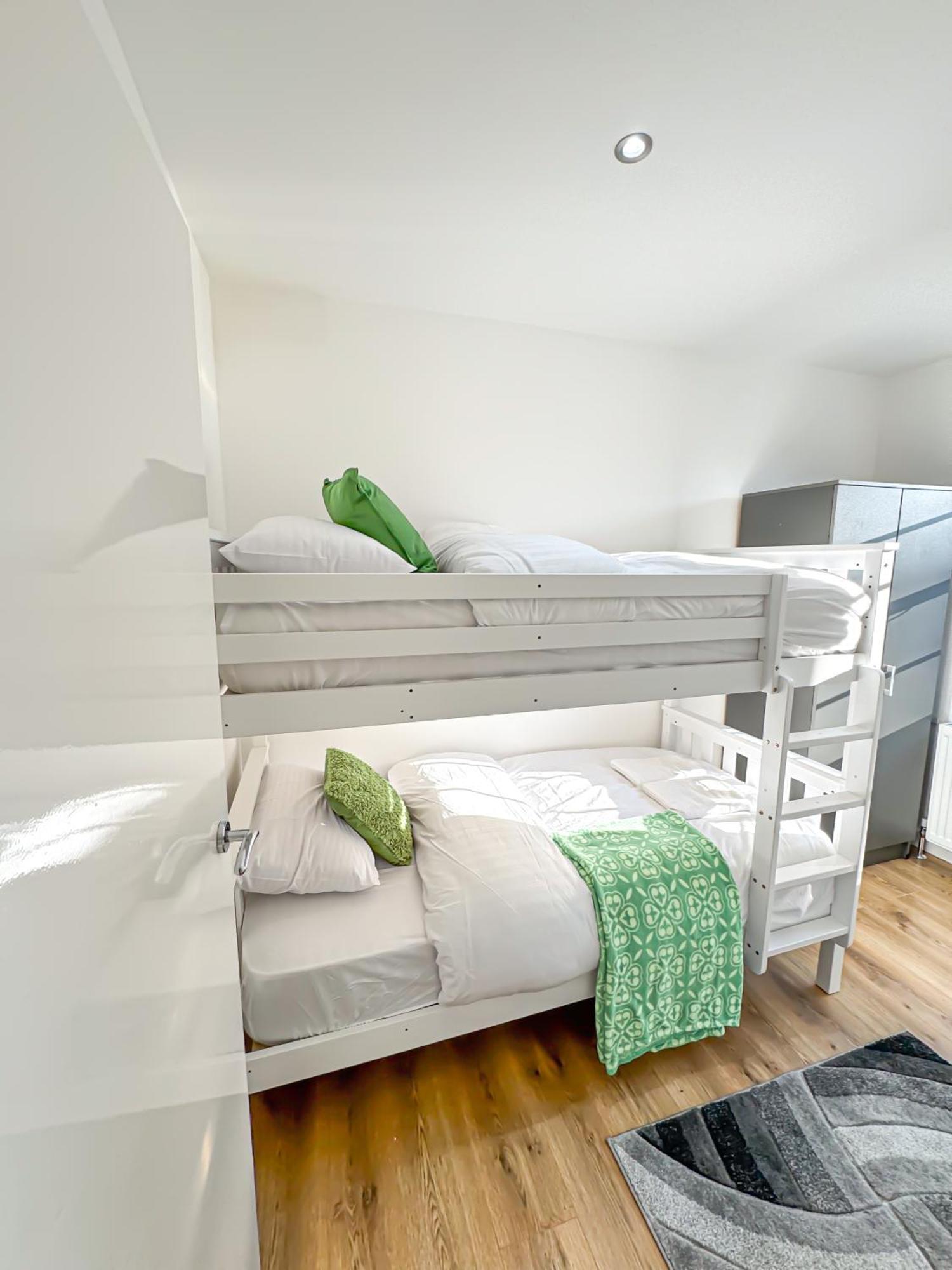 Luxury Flat For 6 - 5 Min Walk From Camden Market Hw4 Londra Exterior foto